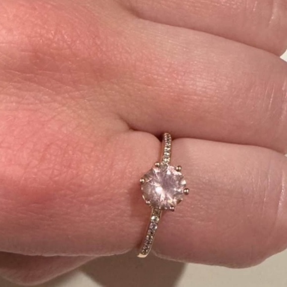 pandora ring size 7.5 - Picture 2 of 2